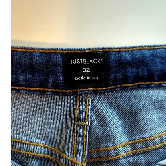 Just Black Frayed Hem Denim Medium Wash Shorts  Size 32 - Picture 7 of 12